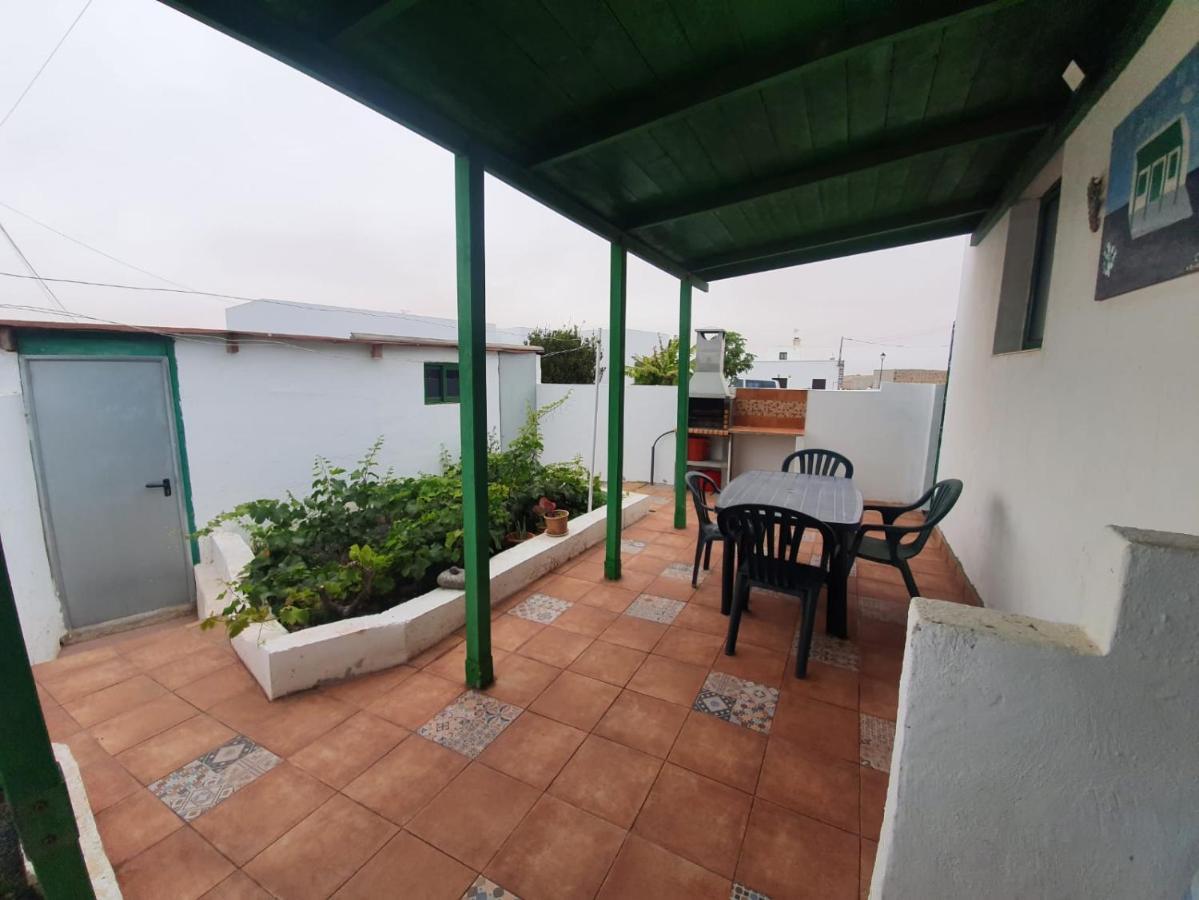 Casa Antonia Reyes, A La Sombra De Famara Lejlighed Munique Eksteriør billede